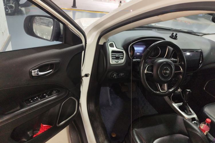 Used Jeep Compass 2017 200T Automatic Family Edition