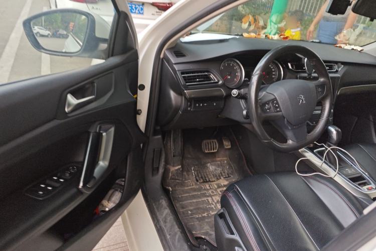 Used Peugeot 408 2015 1.2T Automatic Luxury Edition Driver Seat