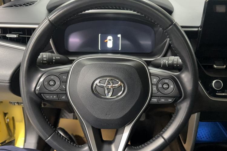 Used Toyota FRONTLANDER 2023 2.0L Smart Electric Hybrid Dual-Engine Deluxe Version Steering Wheel