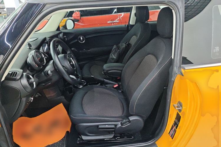 Used MINI 2016 1.2T ONE Pioneer Edition Left Front Seat