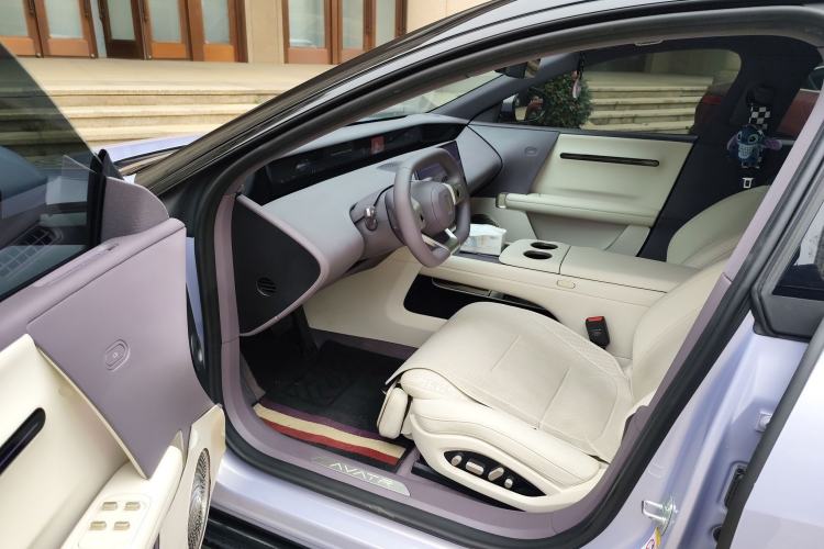 Used Avatr 06 2025 Pro All-Electric Version