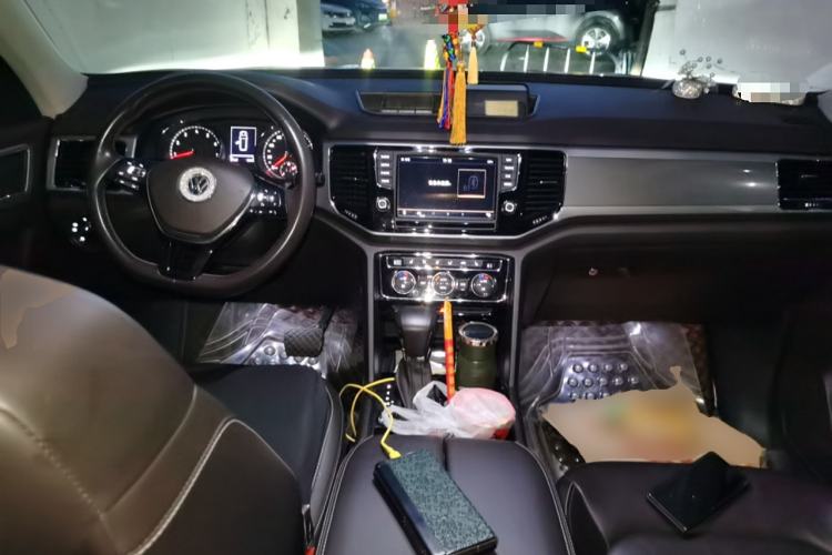 Used Volkswagen Teramont 2017 380TSI Four-Wheel Drive Luxury Edition Center Console