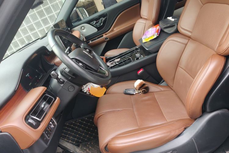 Used Lincoln Aviator 2021 3.0T V6 All-Wheel-Drive Executive Edition