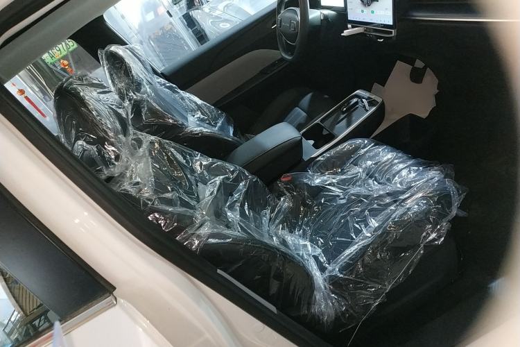 Used Venucia VX6 2024 520 Travel Edition
