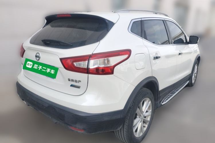 Used Nissan Qashqai 2016 2.0L CVT Elite Edition Rear Right 45 Deg