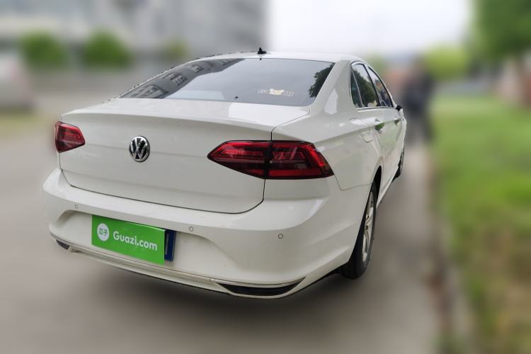 Used Volkswagen Lamando 2019 230TSI DSG Fashion Edition China VI
