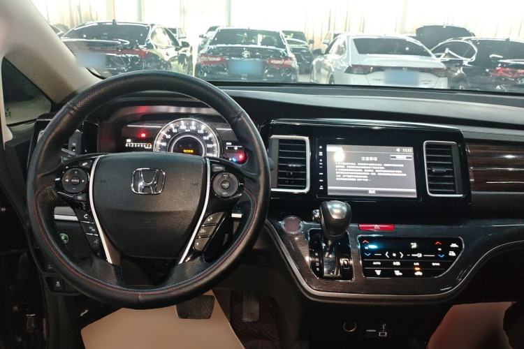 Used Honda Elysion 2016 2.4L Luxury Edition