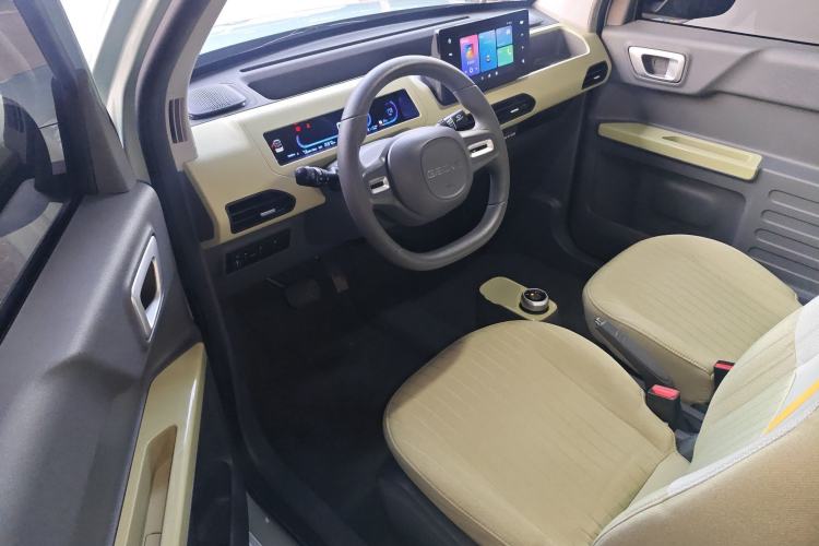 Used Geely Galaxy Panda 2023 Panda Mini 200km Endurance Bear