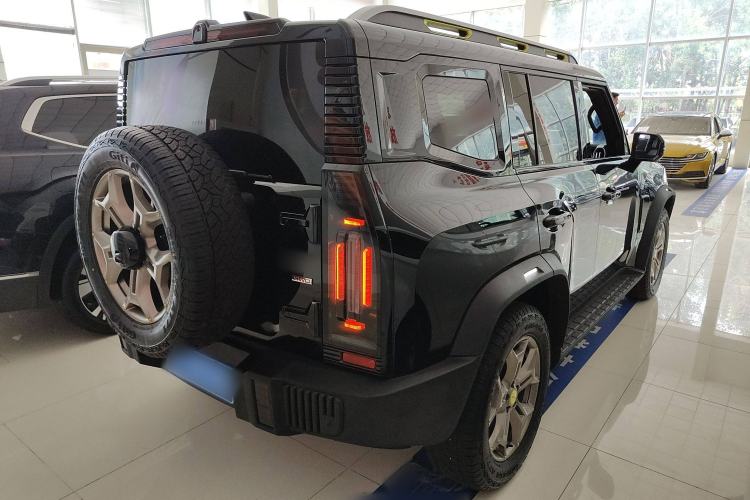 Used JETOUR Traveler 2023 2.0T All-Wheel Drive Conquer PRO