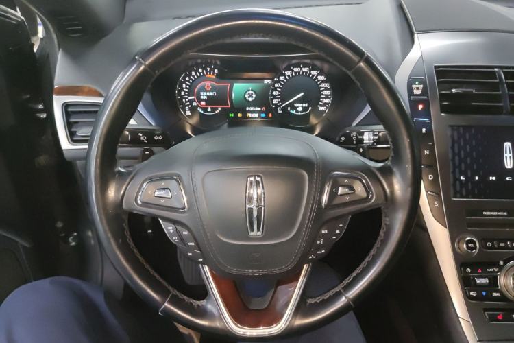 Used Lincoln MKZ 2017 2.0T Luxury Edition
