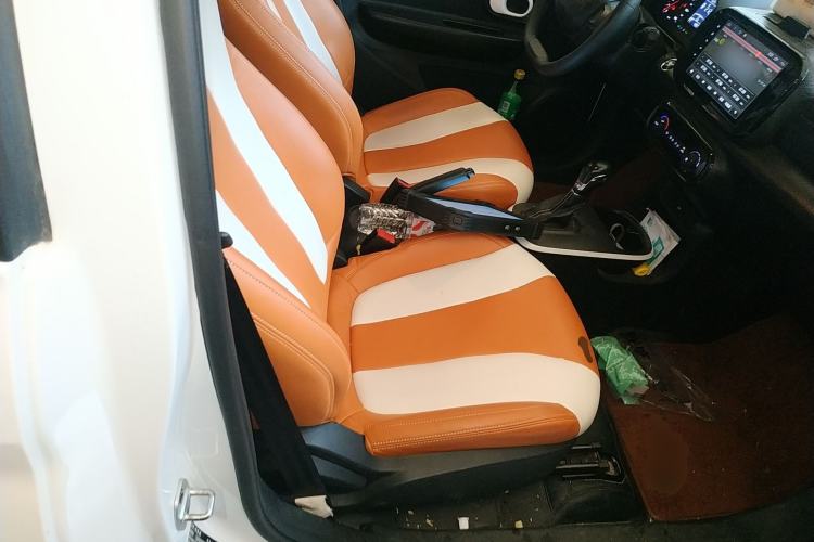 Used Roewe Clever 2022 311km QiQi BoBo Edition Right Front Seat