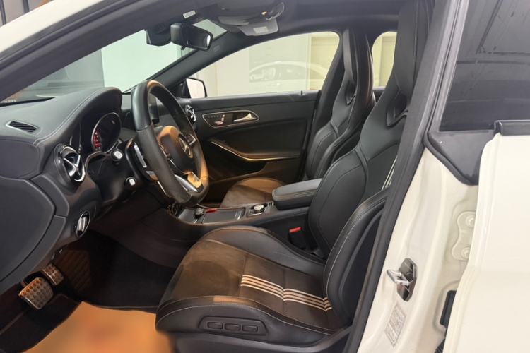 Used Mercedes-Benz CLA 2017 CLA 220 4MATIC Polar Limited Edition Left Front Seat