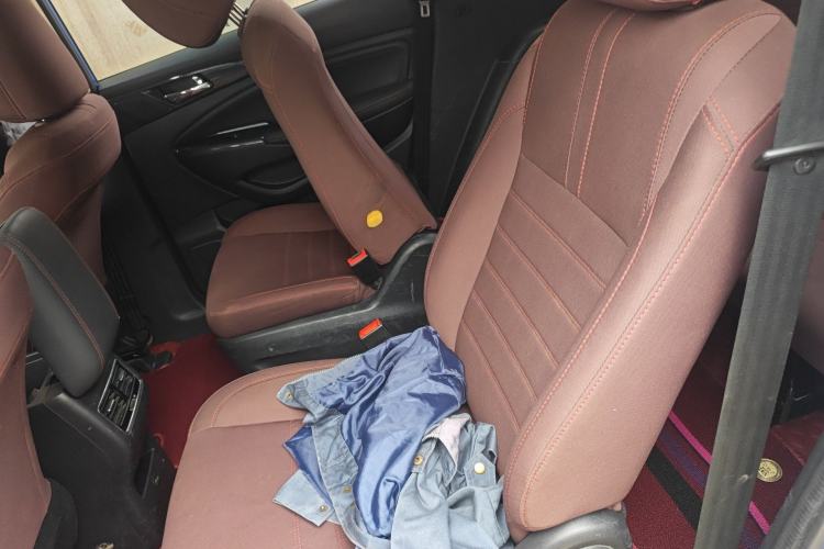 Used CHANGAN OSHAN A800 2017 1.6L Manual Elite Model Left Rear Seat