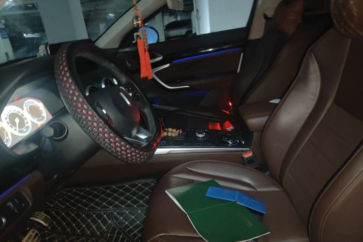 Used Wey VV7 2017 2.0T Flagship Model Left Front Seat