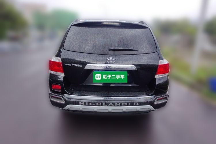 Used Toyota Highlander 2013 2.7L Two-Wheel Drive 5-Seater Purple Gold Edition Rear