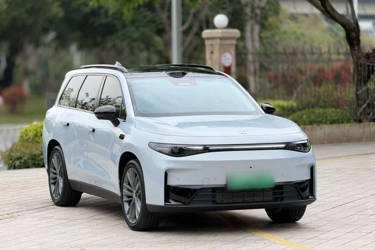 Used Leapmotor C16 2026 Extended-Range 280 LiDAR Zhizun Edition 6 Seats Exterior 1