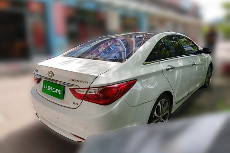 Used Hyundai Sonata 2014 2.4L Automatic Luxury Version China IV Standard
