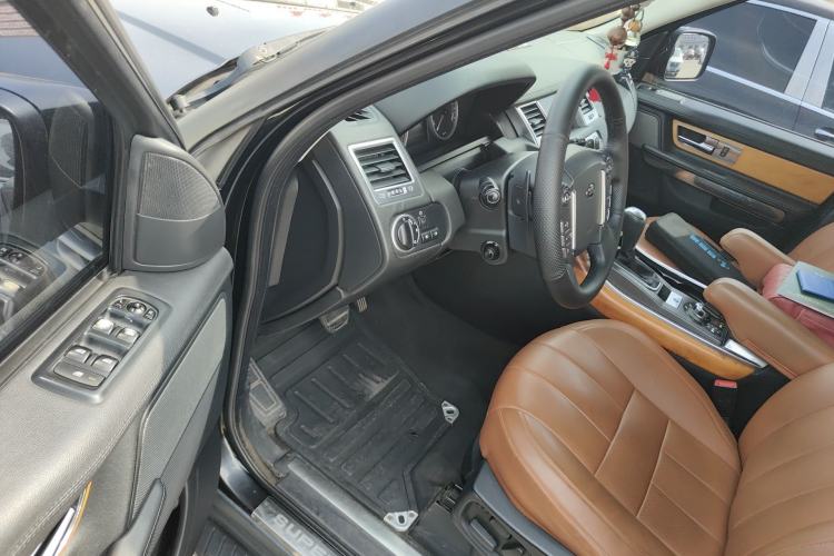 Used Land Rover Range Sport 2011 3.0 TDV6 Diesel Version