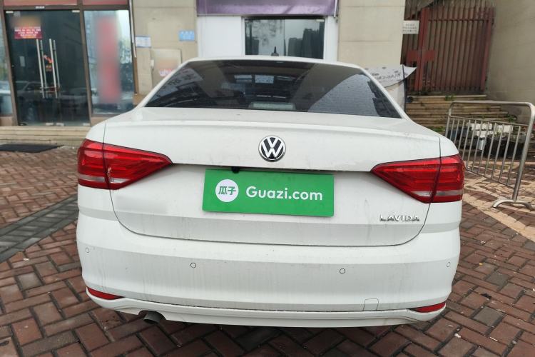 Used Volkswagen Lavida 2018 Classic 1.5L Automatic Fashion Edition China VI Standard
