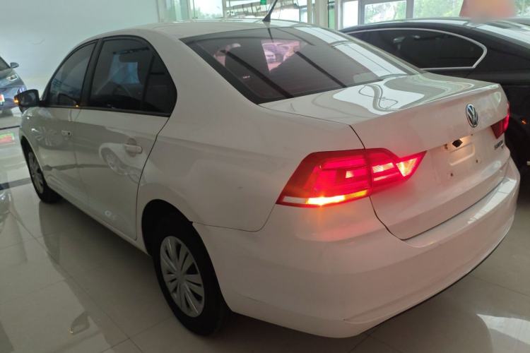 Used Volkswagen Santana 2016 1.6L Manual Fashion Edition Rear Left 45 Deg