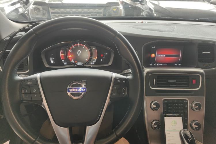 Used Volvo S60 2018 S60L T4 Zhiyuan Edition
