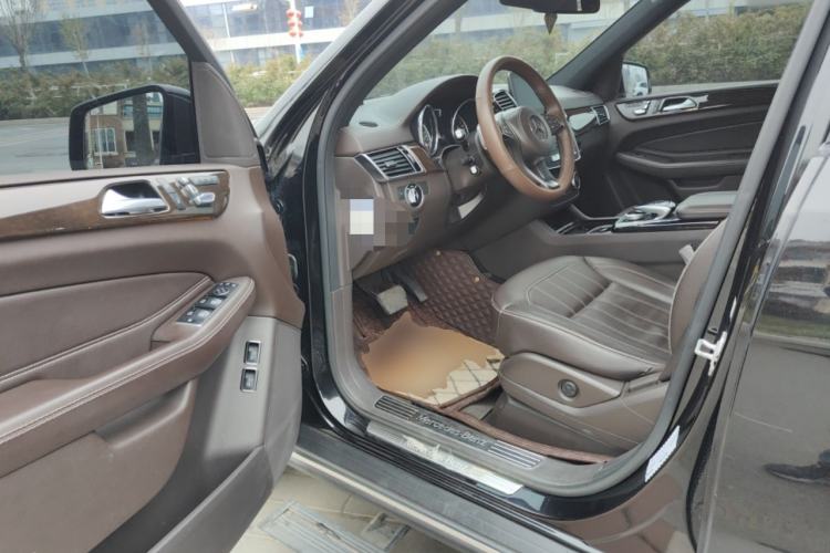 Used Mercedes-Benz GLS 2017 GLS 400 4MATIC Dynamic Model Driver Seat