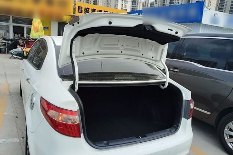 Used Kia K2 2012 Sedan 1.4L Automatic GLS Commemorative Edition