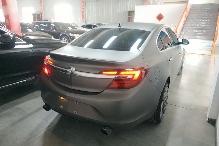Used Buick Regal 2015 2.0L Elite Fashion Edition Rear Right 45 Deg
