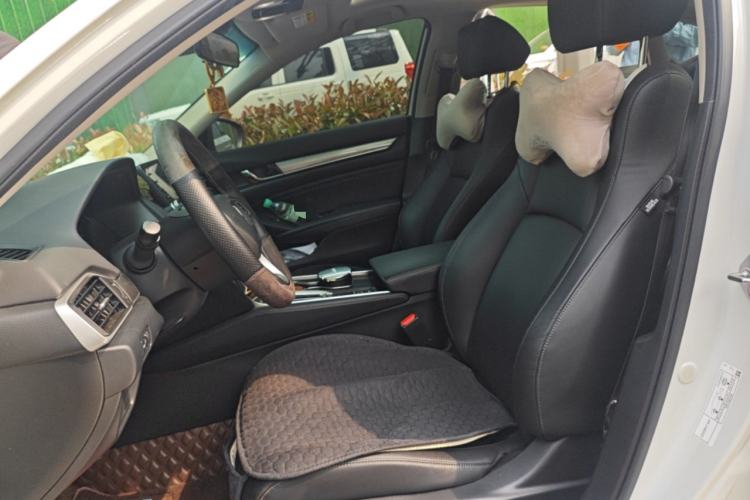 Used Honda Accord 2018 260TURBO Luxury Edition China VI Left Front Seat