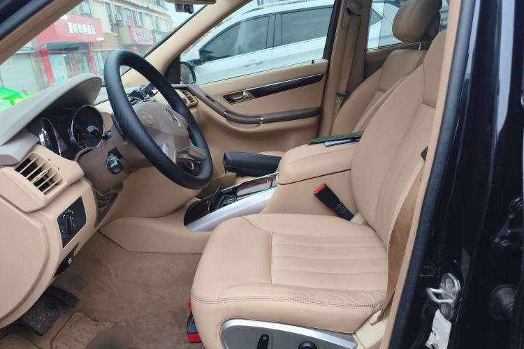 Used Mercedes-Benz R-Class 2009 R 300 L Business Model