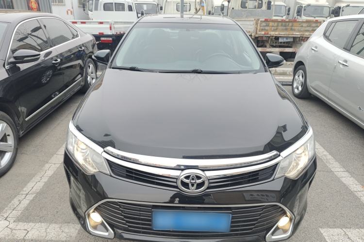 Used Toyota Camry 2016 2.0G 10th Anniversary Leading Edition
