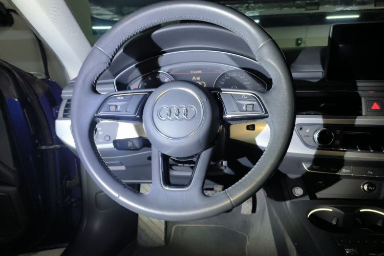 Used Audi A5 2017 Coupe 40 TFSI Fashion Model