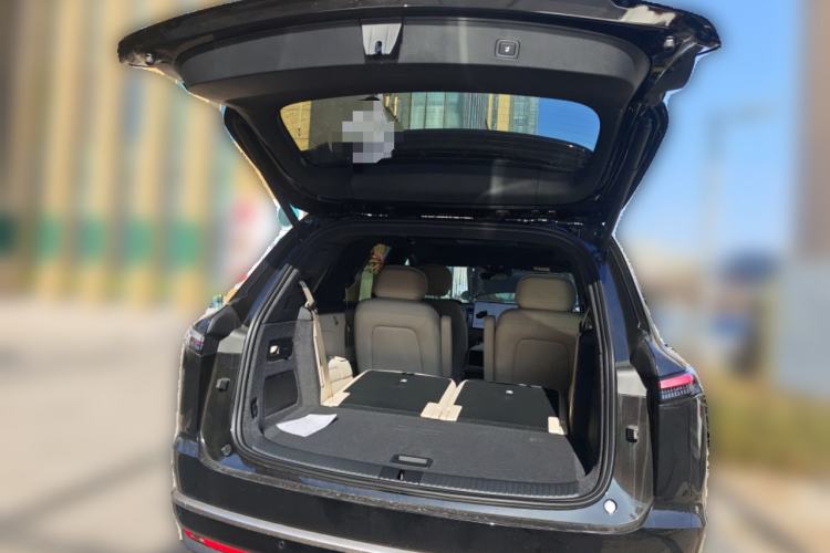 Used ONVO Luxeed L90 2025 Model—Max Six-Seater Version