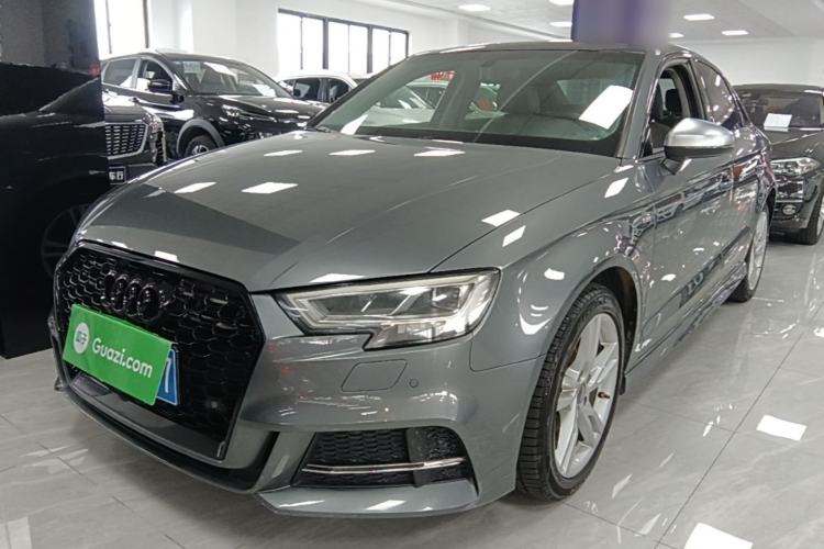 Used Audi A3 2020 Limousine 35 TFSI Fashion Edition China VI Emission Standard Guazi used car, China used car export, Used car for sale, Used cars, Cheapest cars for sale