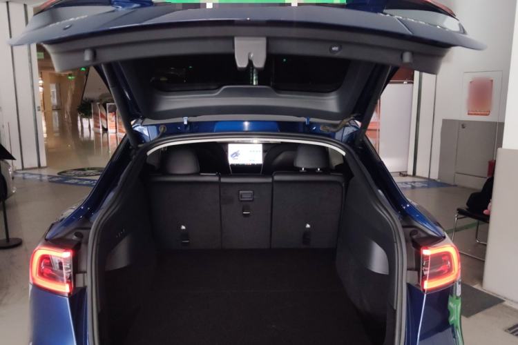 Used Tesla Model Y 2021 Long-Range All-Wheel-Drive Version 3D7