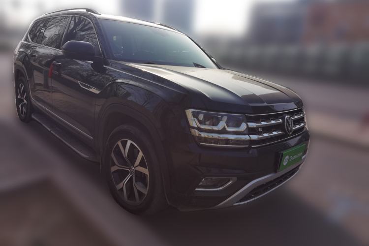 Used Volkswagen Teramont 2019 330TSI Two-Wheel-Drive Luxury Edition China VI Standard Front Right 45 Deg