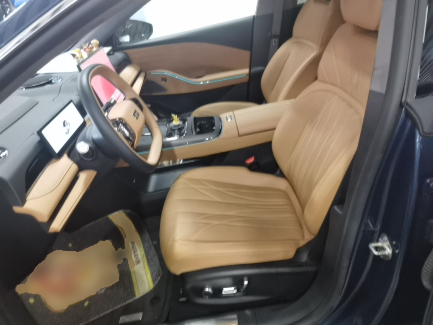 Geely Galaxy 8 2025 130km EM-P Starship Edition — снимка 17