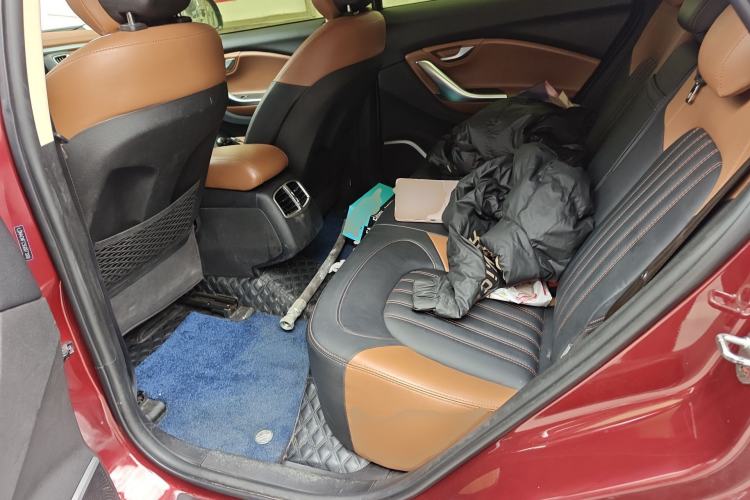 Used Soueast DX7 2015 1.5T Automatic Luxury Model
