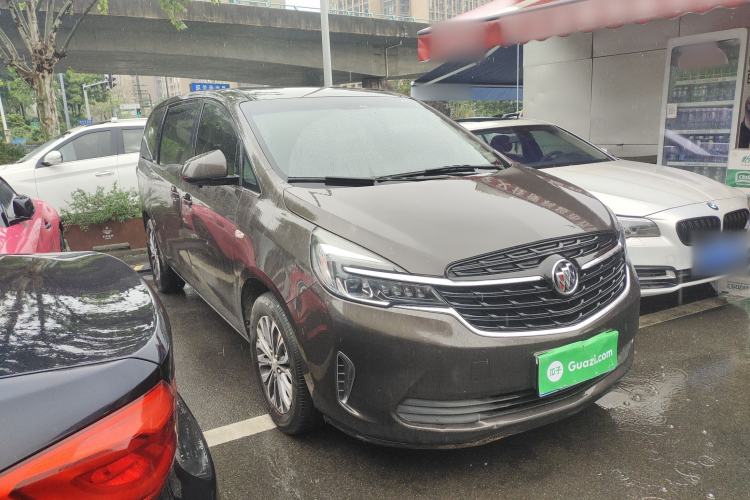 Used Buick GL8 2020 Land Cruiser Executive Class 652T Comfort Model Front Right 45 Deg