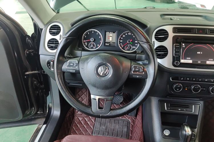 Used Volkswagen Tiguan 2013 2.0 TSI Automatic All-Wheel-Drive Flagship Edition
