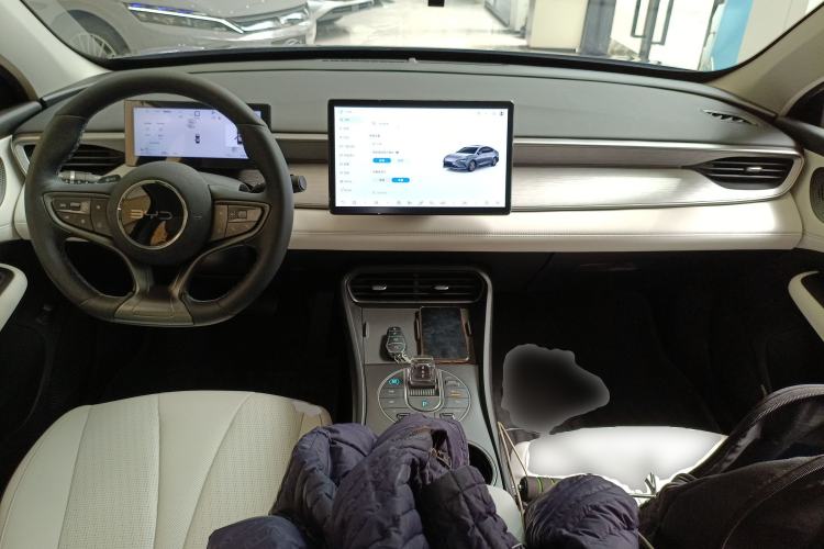 Used BYD Seal 05 DM-i 2025 DM-i Intelligent Drive 120KM Flagship Model Center Console
