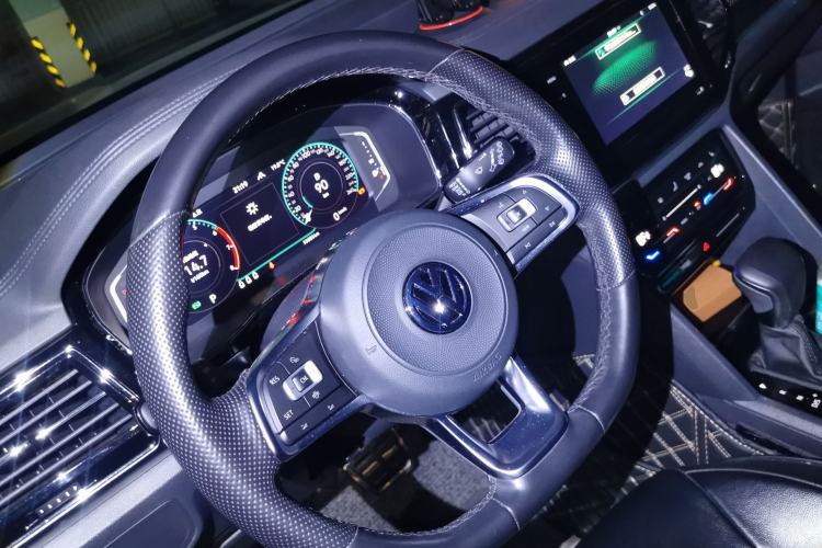 Used Volkswagen Teramont X 2020 Revised Version 380TSI Four-Wheel Drive Prestige Luxury Edition Steering Wheel