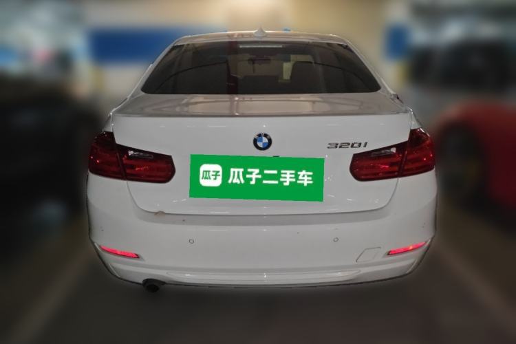 Used BMW 3 Series 2015 320i Luxury Line Stylish Edition