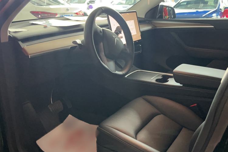 Used Tesla Model Y 2021 Standard Range Rear-Wheel Drive Version