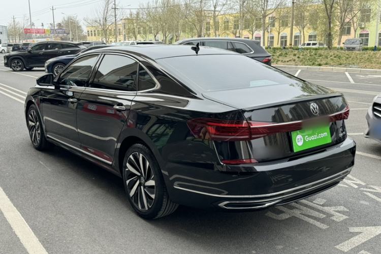 Used Volkswagen Passat 2023 Revised 330TSI Elite Edition
