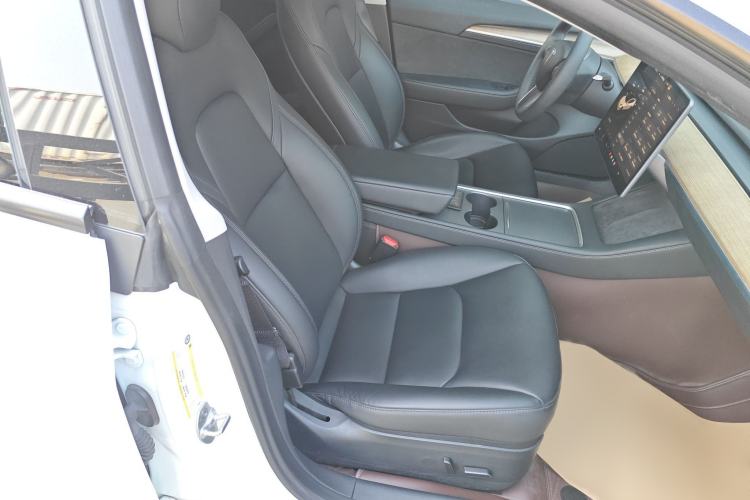 Used Tesla Model 3 2022 Rear-Wheel-Drive Version