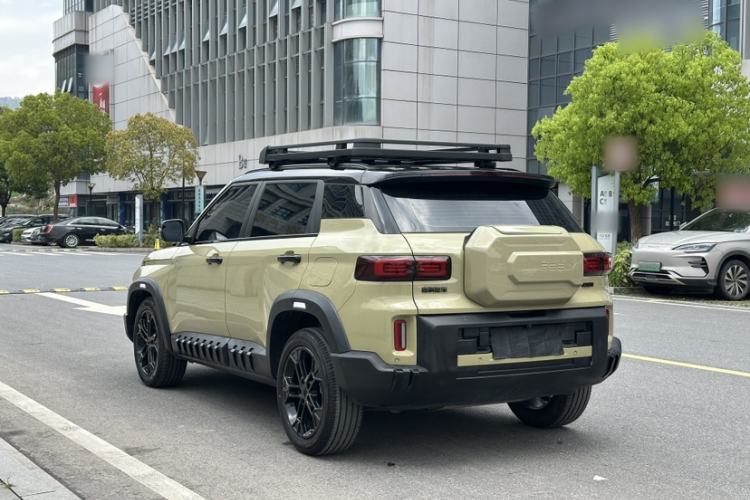 Used Geely Auto Cowboy 2025 1.5TD Trendy Play Edition
