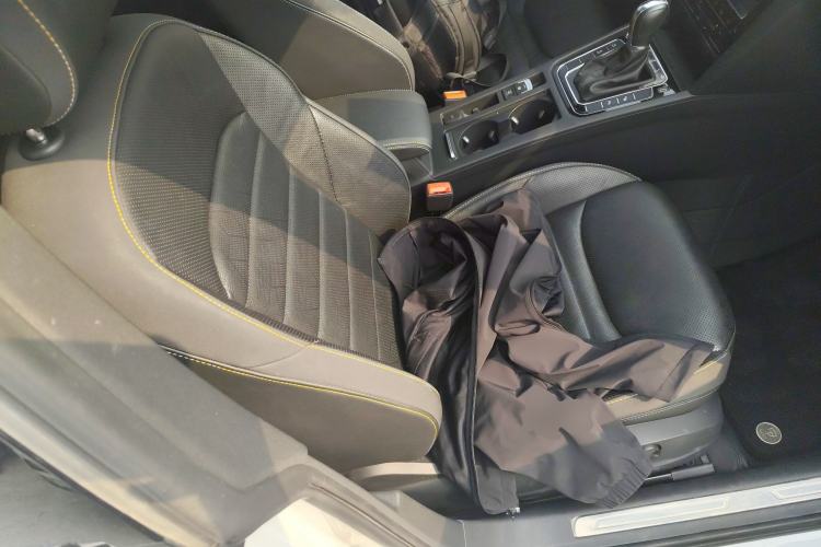 Used Volkswagen FAW-Volkswagen CC 2023 380TSI Striking Edition
