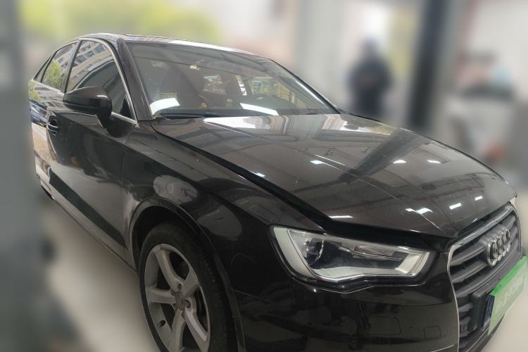 Used Audi A3 2014 Limousine 35 TFSI Automatic Comfort Model
