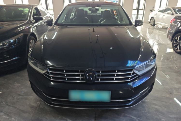 Used Volkswagen Magotan 2018 Facelift 380TSI DSG Luxury Version
